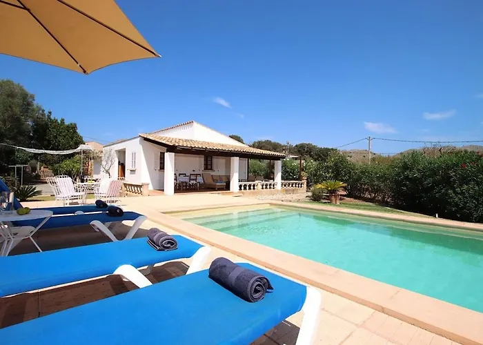 Сasa de vacaciones Charming For Two People By Renthousing