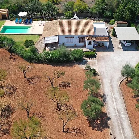 Charming For Two People By Renthousing Holiday home Pollenca