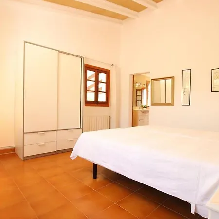 Charming For Two People By Renthousing