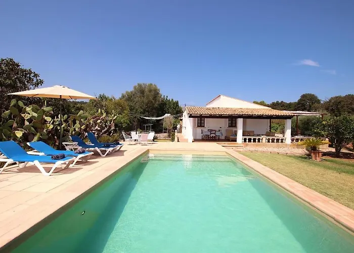 Charming For Two People By Renthousing Pollenca